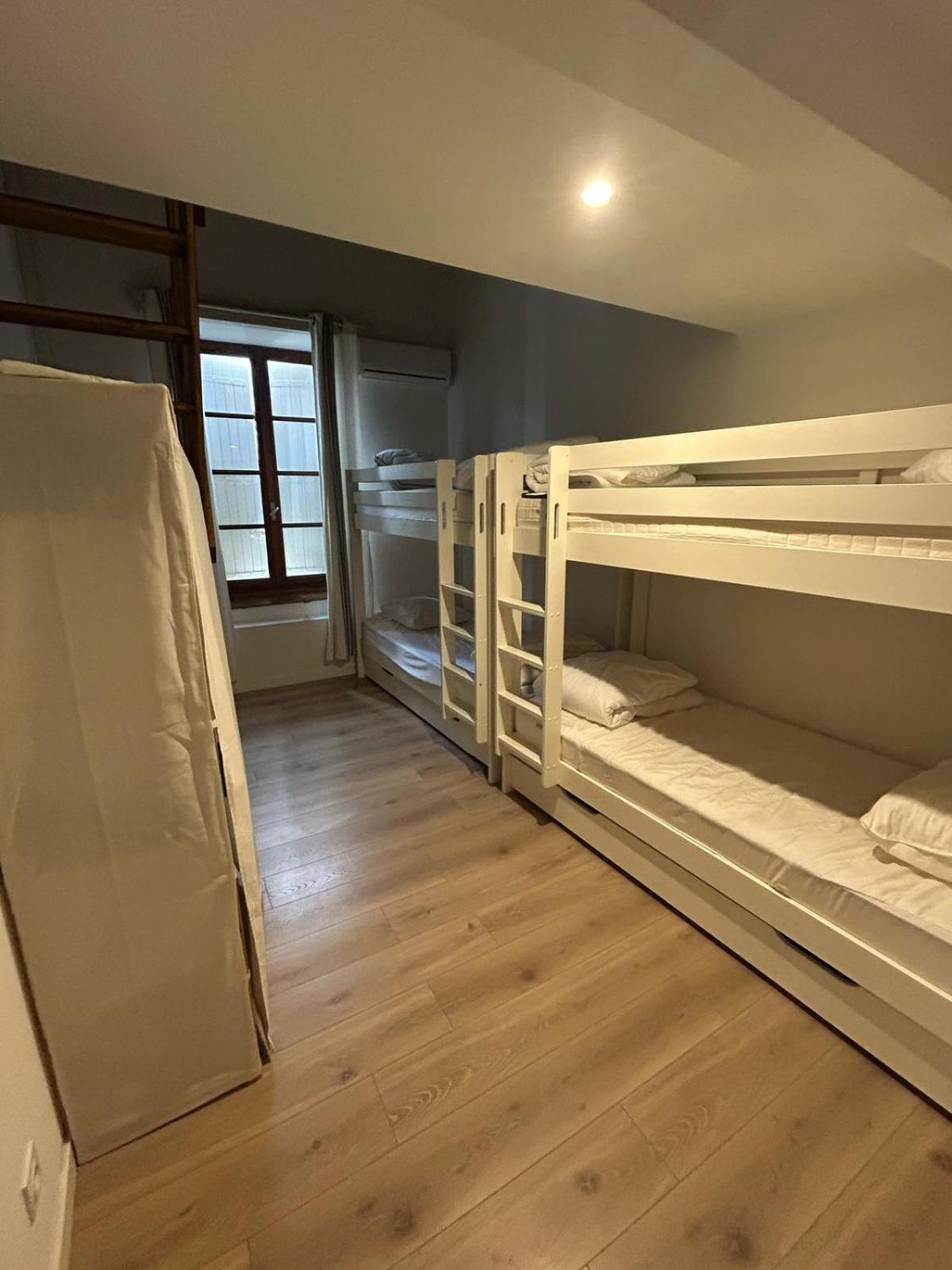 Maison, Canal Du Midi Piscine Homps  Ngoại thất bức ảnh